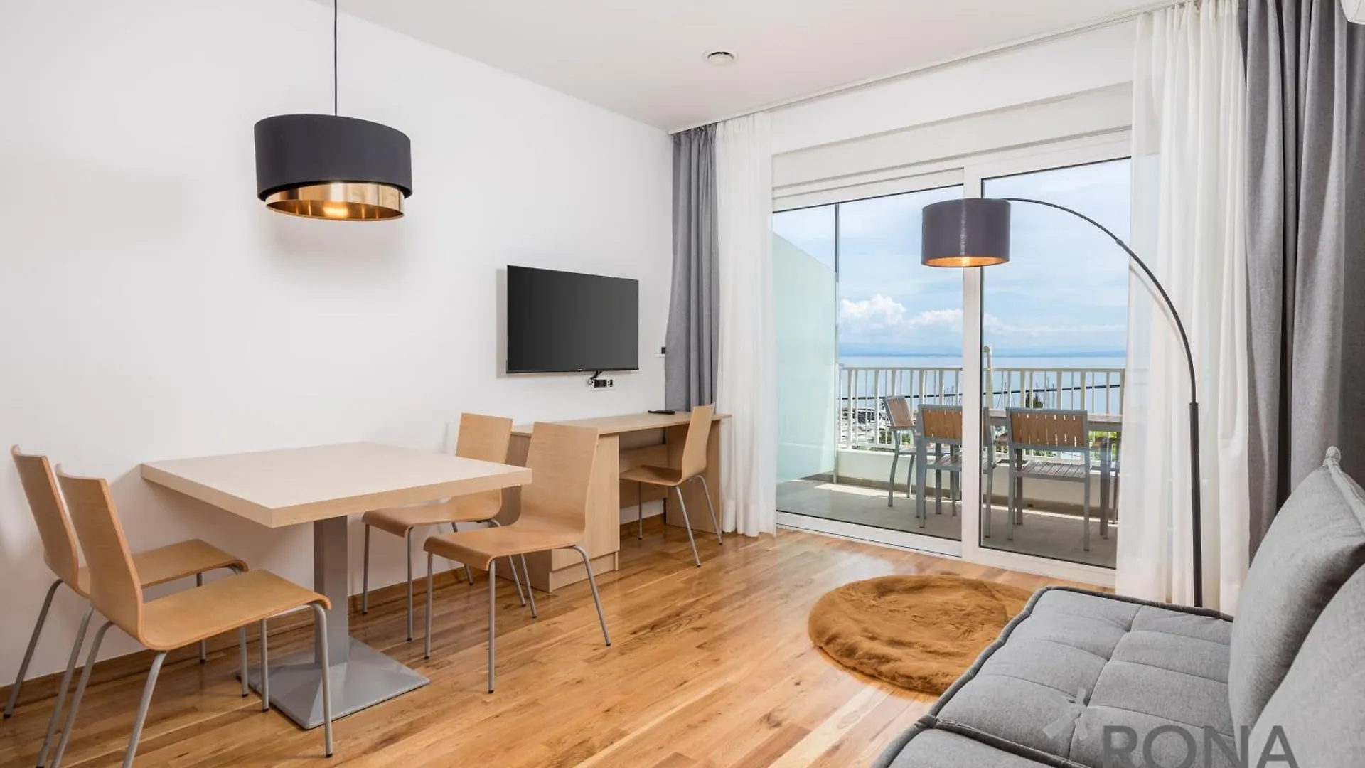 Apartments Rona Erea Ičići