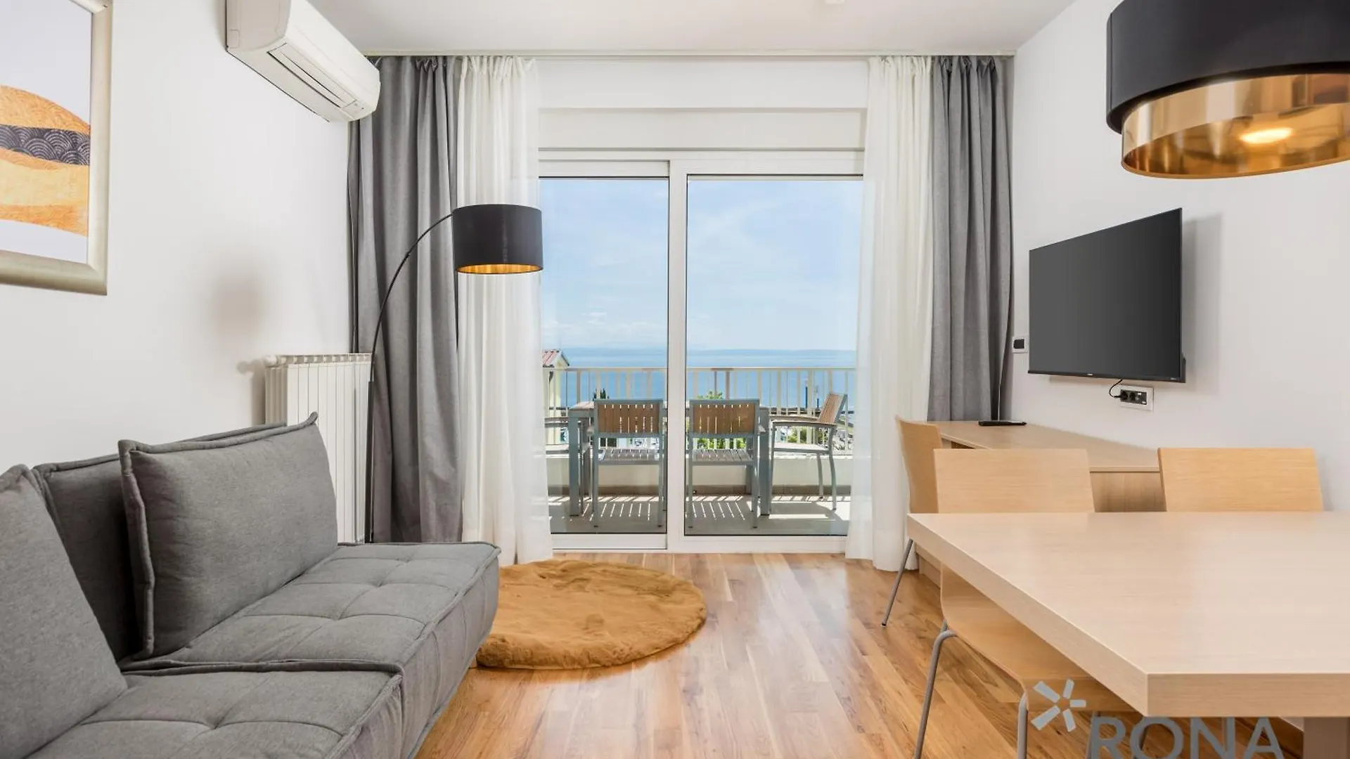 Apartments Rona Erea Ičići